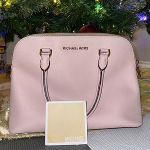 Michael Kors purse/bag